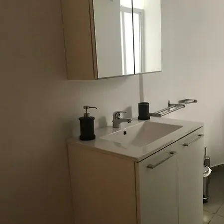 Studio Near University Of Engomi * Nicosia